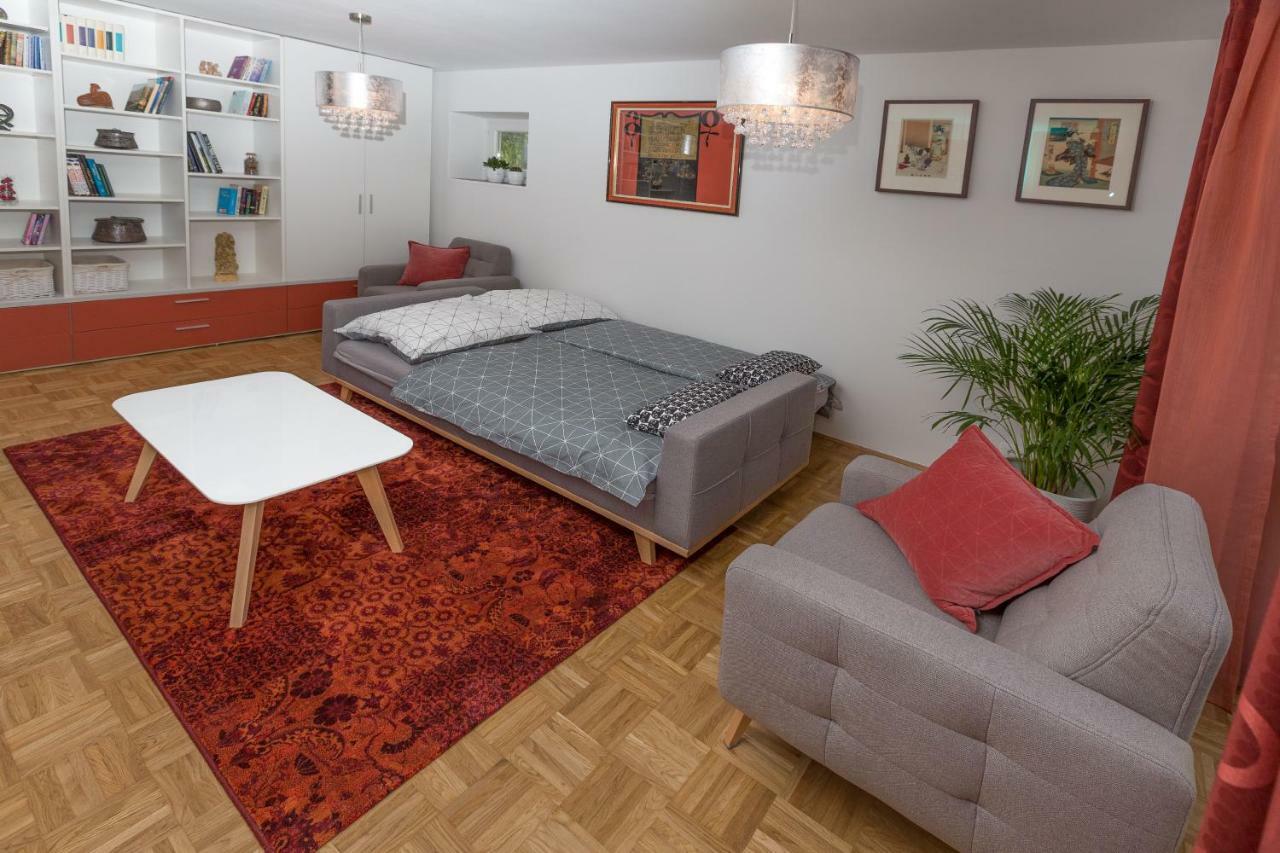 Evelina'S Place Apartment ลูบลิยานา ภายนอก รูปภาพ
