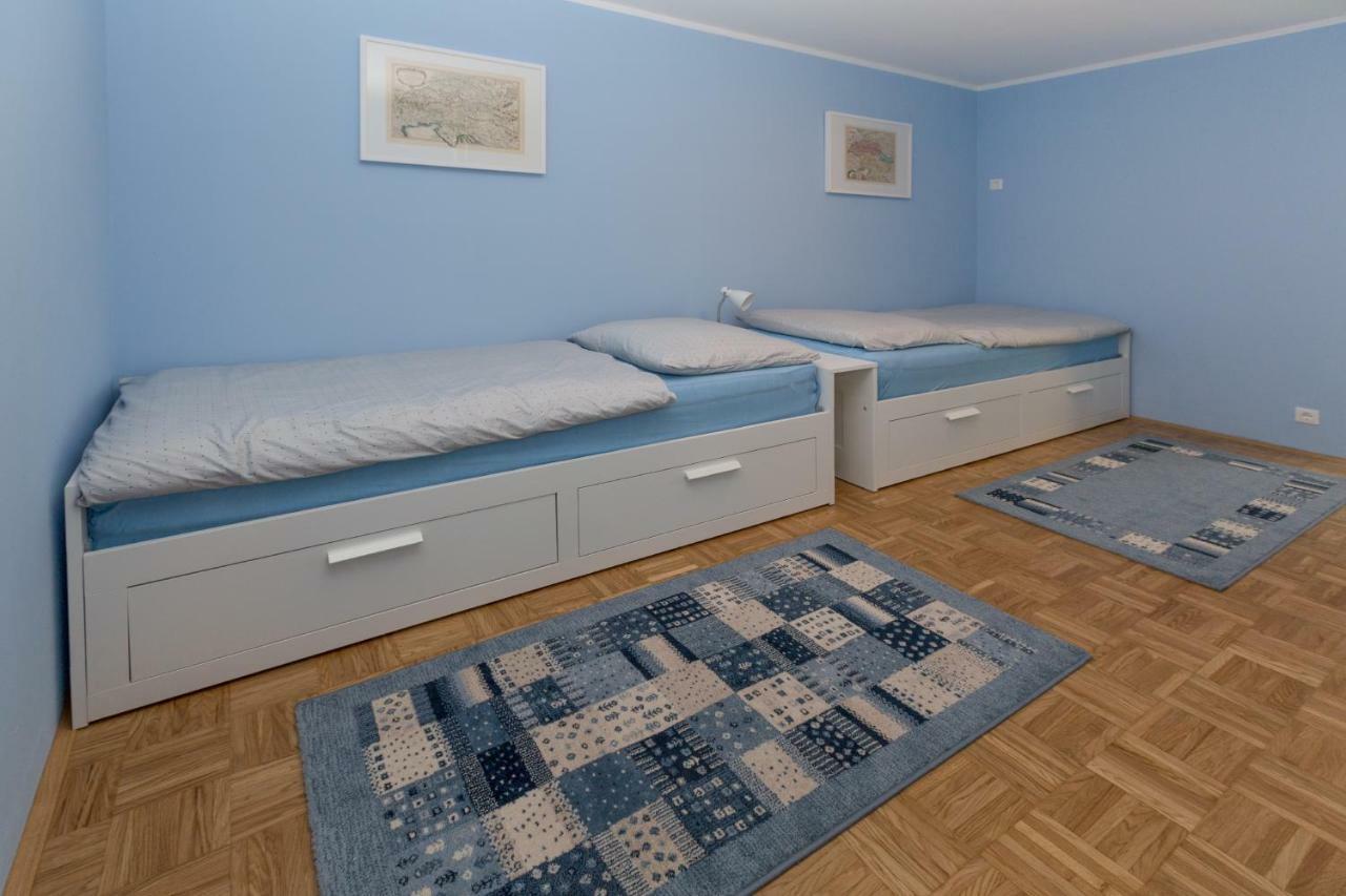 Evelina'S Place Apartment ลูบลิยานา ภายนอก รูปภาพ
